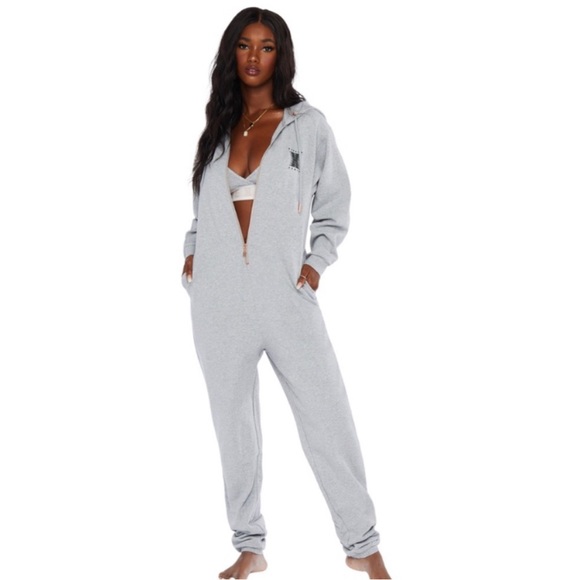 Savage X Fenty Other - Savage X Fenty Platinum Gray Hooded Onesie. Size Small.